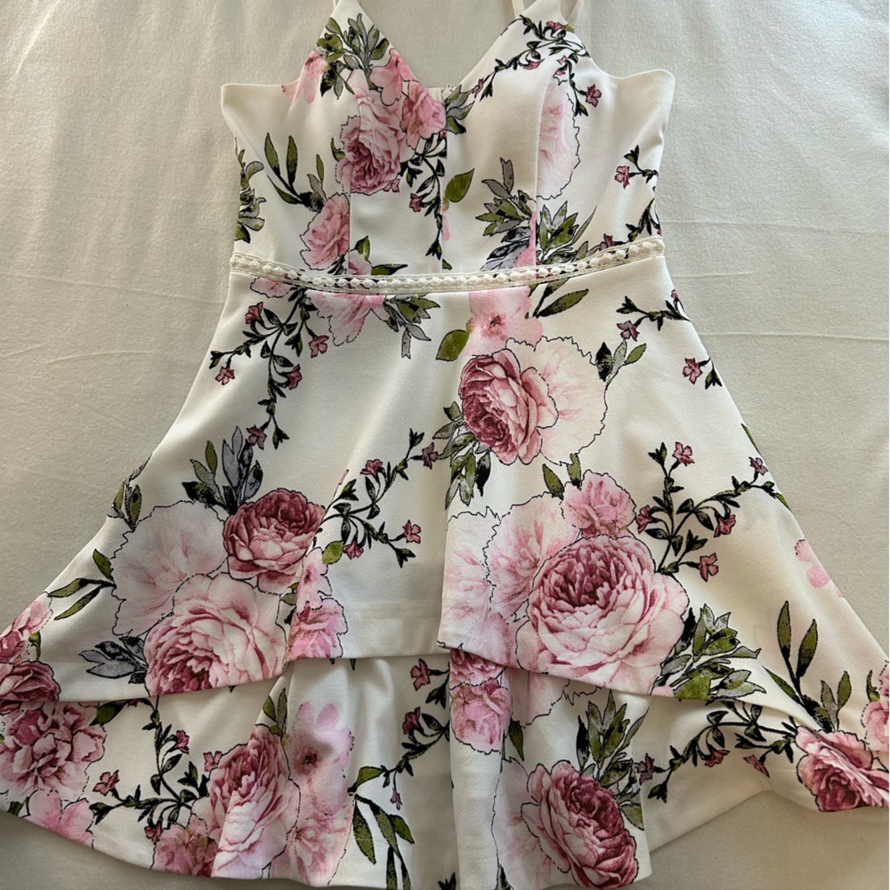 Fit and Flare Floral Dress, Speechless size 5